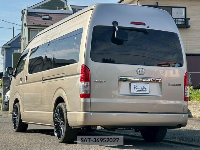 Toyota HIACE WAGON 2017-06 7250994-6