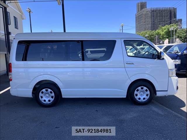 Toyota HIACE WAGON 2018-11 7327402-12