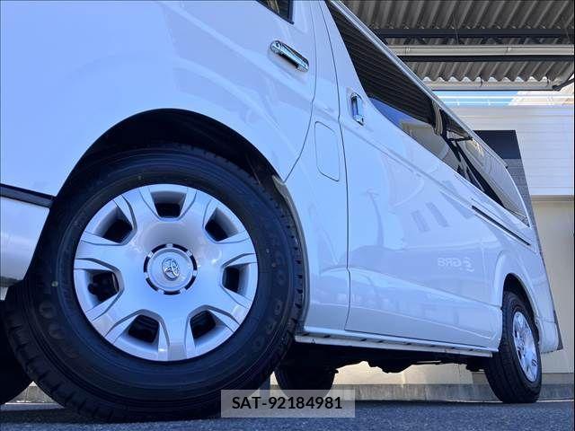 Toyota HIACE WAGON 2018-11 7327402-8