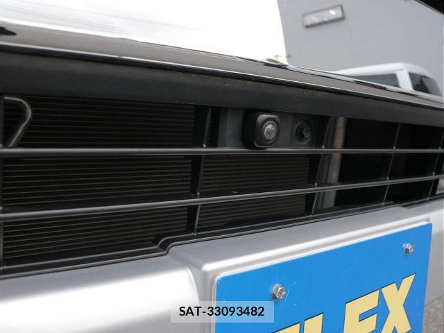 Toyota HIACE WAGON 2023-01 7327398-18