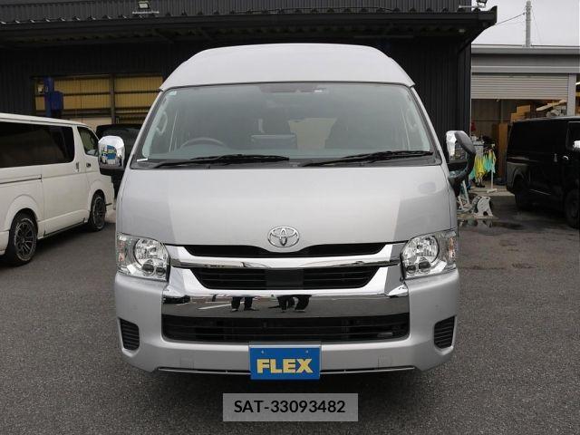 Toyota HIACE WAGON 2023-01 7327398-4