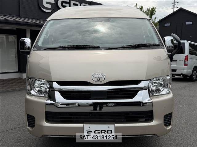 Toyota HIACE WAGON 2025-04 7327400-1