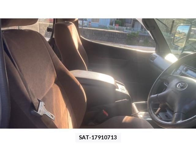Toyota HIACE WAGON 2000-02 7327412-9