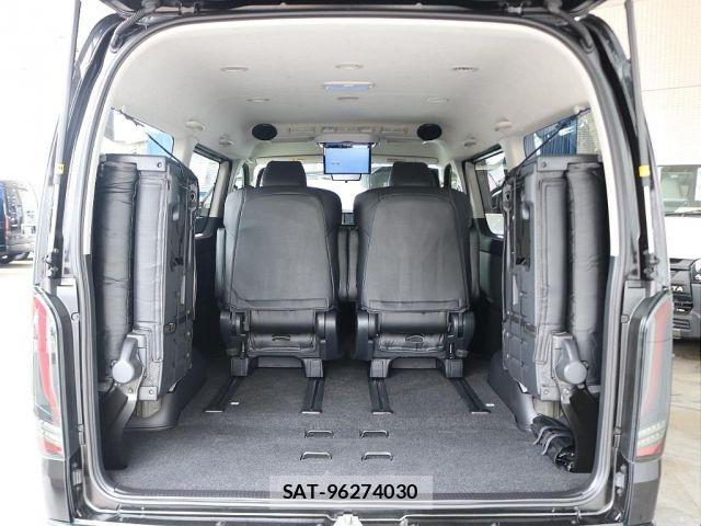 Toyota HIACE WAGON 2021-01 7327397-12