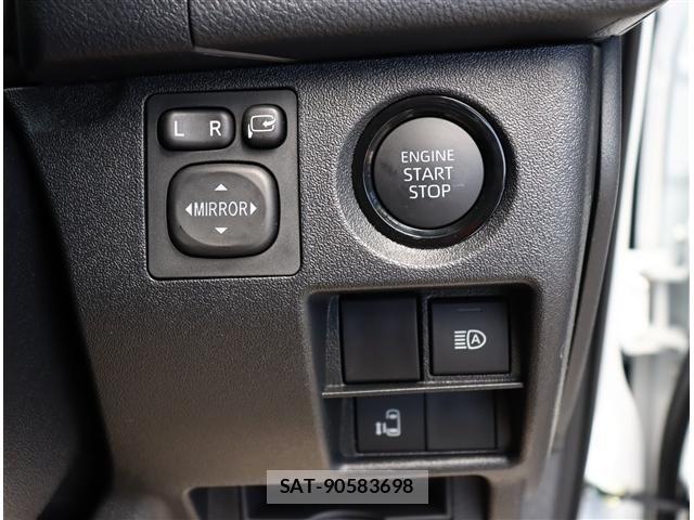 Toyota HIACE WAGON 2026-04 7327399-13
