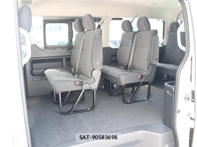 Toyota HIACE WAGON 2026-04 7327399-15