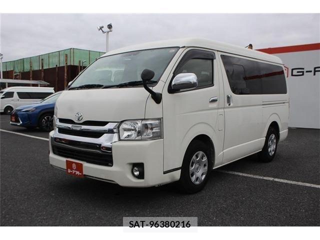 Toyota HIACE WAGON 2019-03 7358025-9