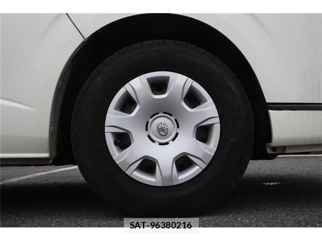 Toyota HIACE WAGON 2019-03 7358025-15