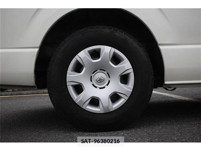 Toyota HIACE WAGON 2019-03 7358025-18
