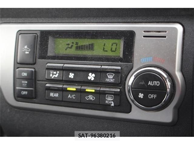 Toyota HIACE WAGON 2019-03 7358025-5