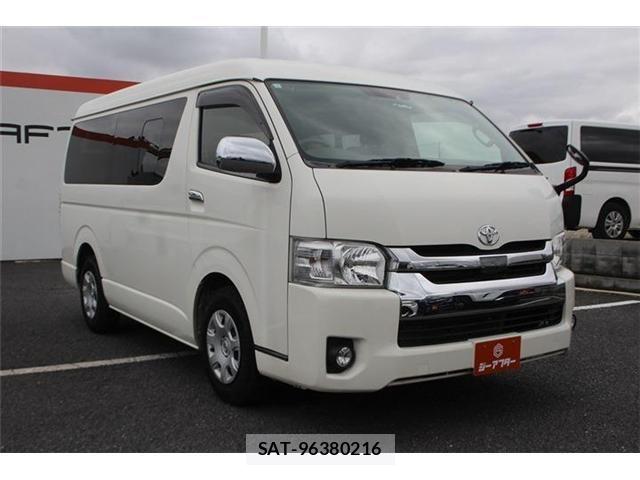 Toyota HIACE WAGON 2019-03 7358025-7