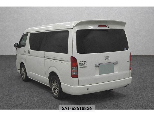Toyota HIACE WAGON 2013-04 7358026-2