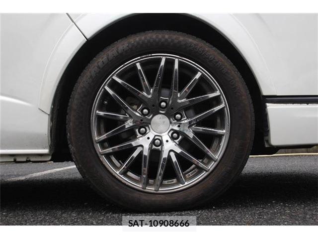 Toyota HIACE WAGON 2015-08 7358022-15