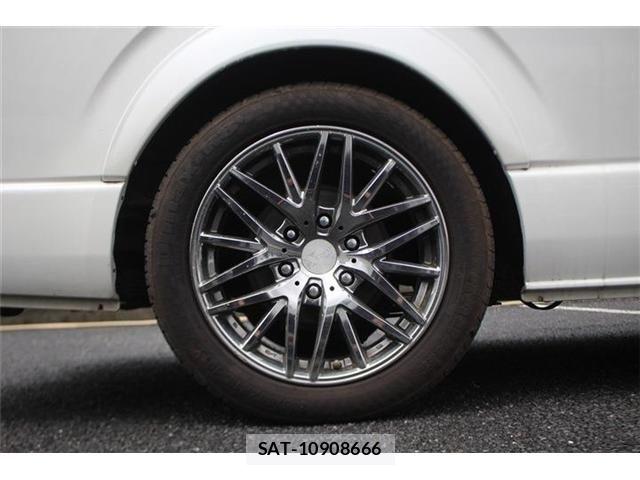 Toyota HIACE WAGON 2015-08 7358022-18