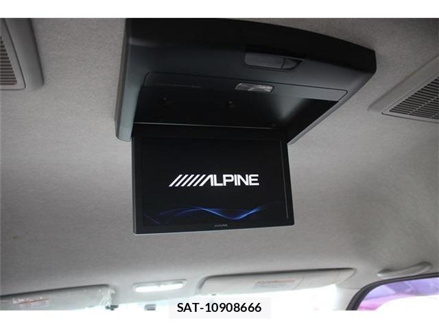 Toyota HIACE WAGON 2015-08 7358022-2