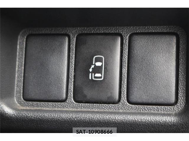 Toyota HIACE WAGON 2015-08 7358022-5