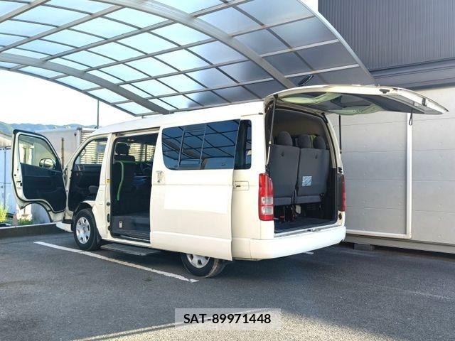 Toyota HIACE WAGON 2013-05 7454693-0