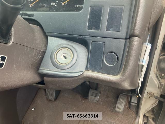 Toyota HIACE WAGON 2000-12 7454695-16