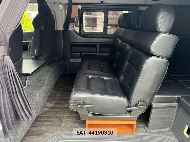 Toyota HIACE WAGON 2015-01 7500841-8