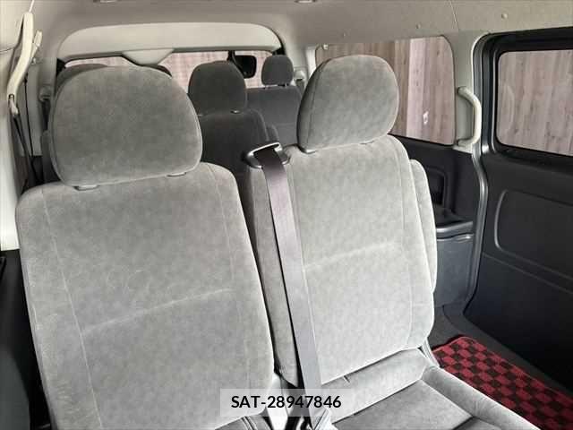 Toyota HIACE WAGON 2017-09 7500839-9
