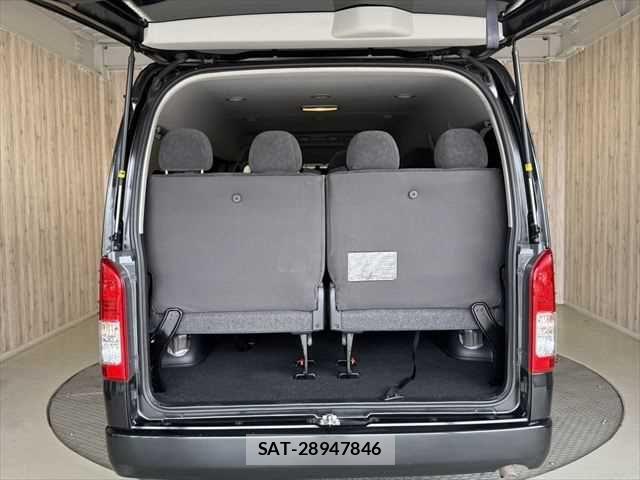 Toyota HIACE WAGON 2017-09 7500839-10