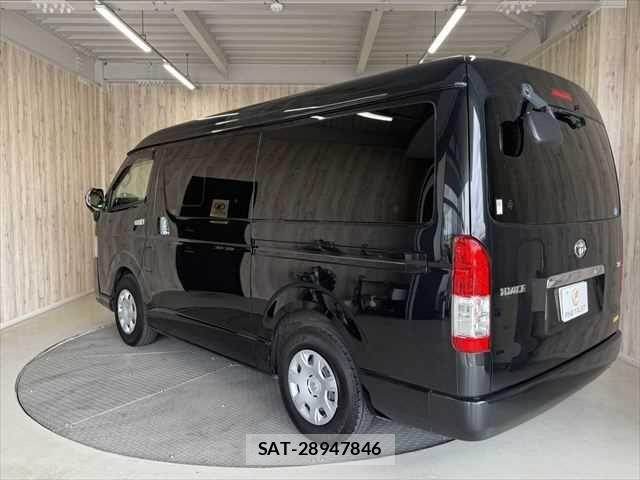 Toyota HIACE WAGON 2017-09 7500839-20