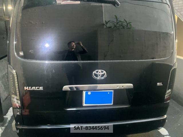 Toyota HIACE WAGON 2024-02 7500835-6