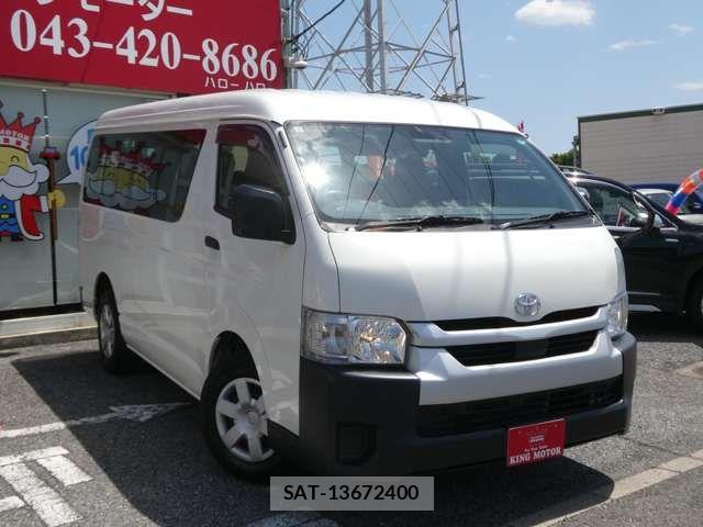 Toyota HIACE WAGON 2021-03 7500836-15