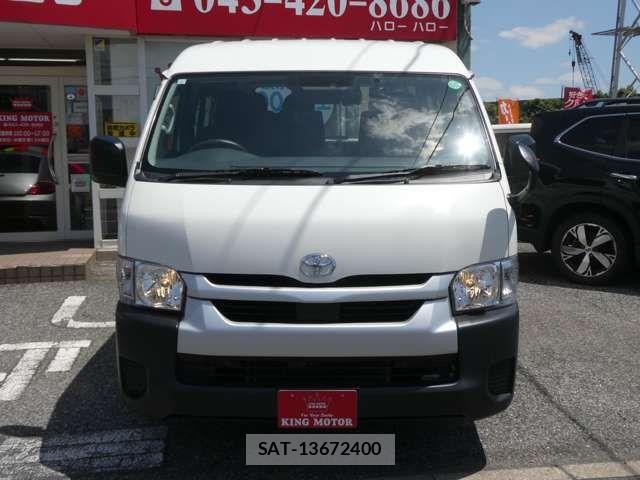 Toyota HIACE WAGON 2021-03 7500836-16