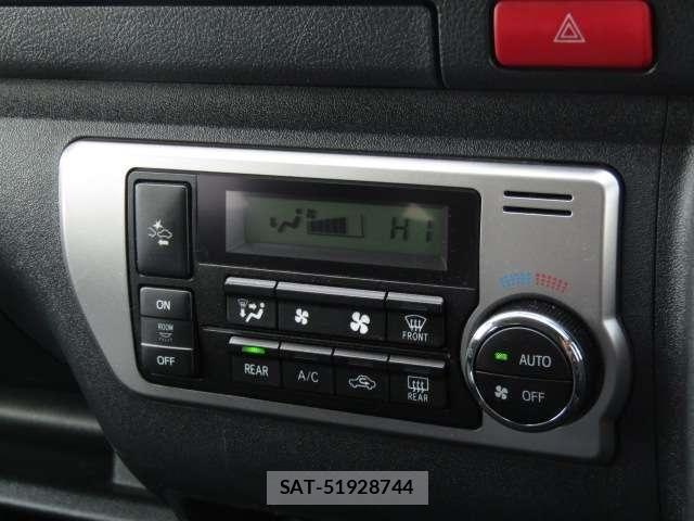 Toyota HIACE WAGON 2020-03 7500838-15