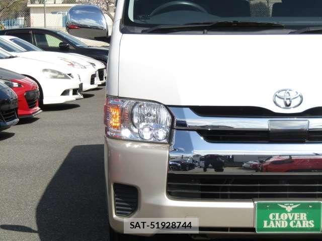 Toyota HIACE WAGON 2020-03 7500838-19