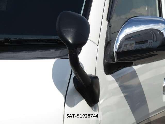Toyota HIACE WAGON 2020-03 7500838-28