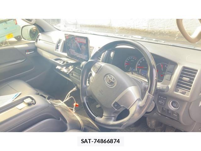 Toyota HIACE WAGON 2020-03 7508792-10