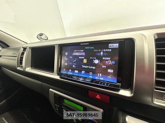 Toyota HIACE WAGON 2015-04 7616931-3