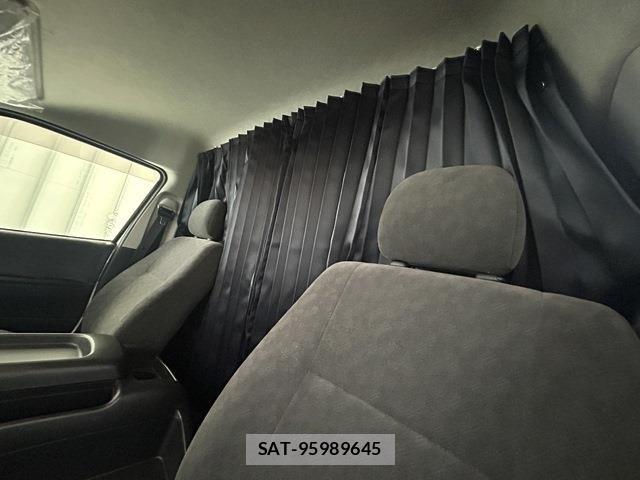 Toyota HIACE WAGON 2015-04 7616931-6