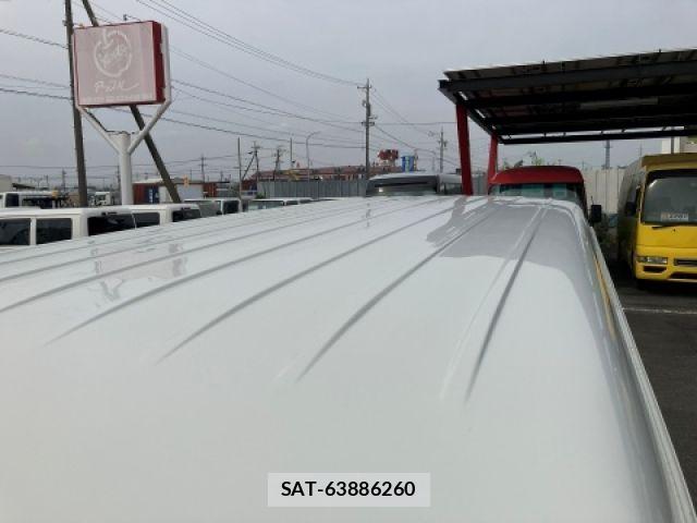 Toyota HIACE WAGON 2018-11 7616938-12
