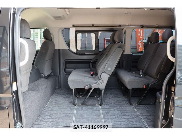Toyota HIACE WAGON 2022-02 7616932-12
