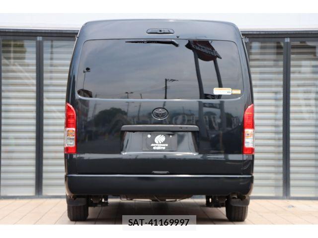 Toyota HIACE WAGON 2022-02 7616932-6