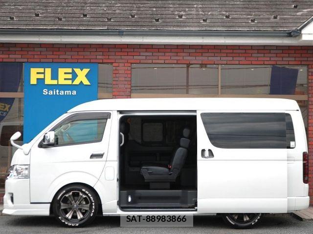 Toyota HIACE WAGON 2024-01 7616930-15