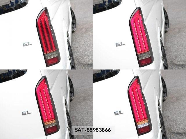 Toyota HIACE WAGON 2024-01 7616930-17