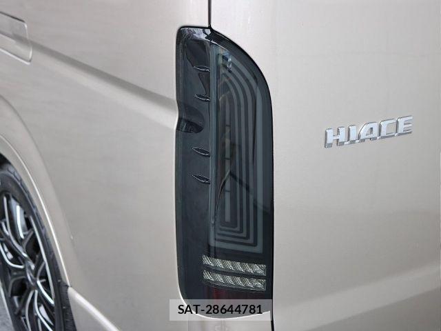 Toyota HIACE WAGON 2016-01 7616936-15
