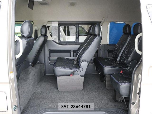 Toyota HIACE WAGON 2016-01 7616936-7