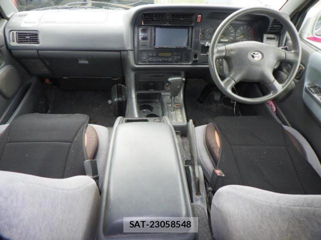 Toyota HIACE WAGON 2001-10 7686702-4