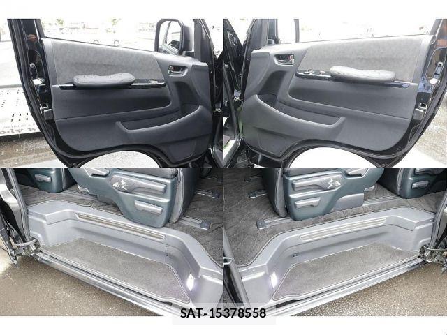 Toyota HIACE WAGON 2024-01 7723898-19