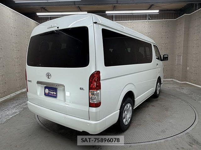 Toyota HIACE WAGON 2026-04 7723912-2