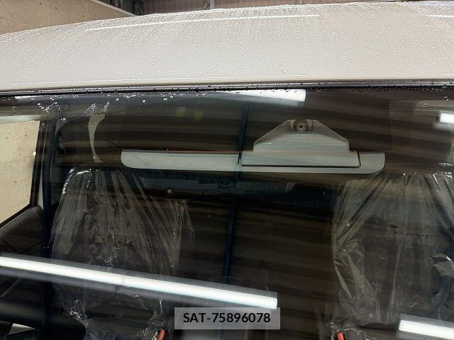 Toyota HIACE WAGON 2026-04 7723912-3