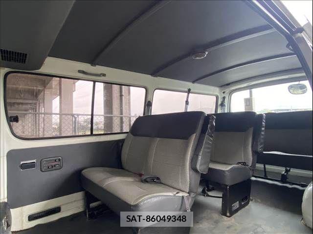 Toyota HIACE WAGON 1997-05 7723921-12