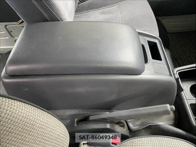 Toyota HIACE WAGON 1997-05 7723921-20