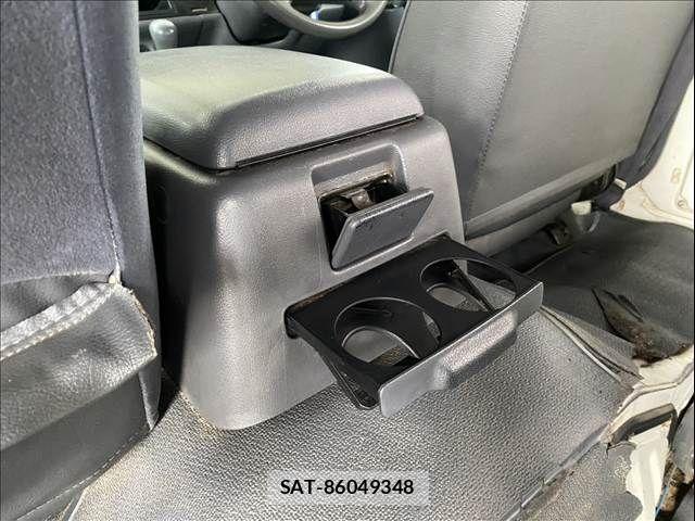 Toyota HIACE WAGON 1997-05 7723921-28