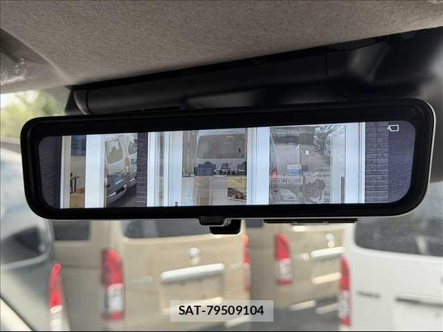 Toyota HIACE WAGON 2026-04 7723913-17